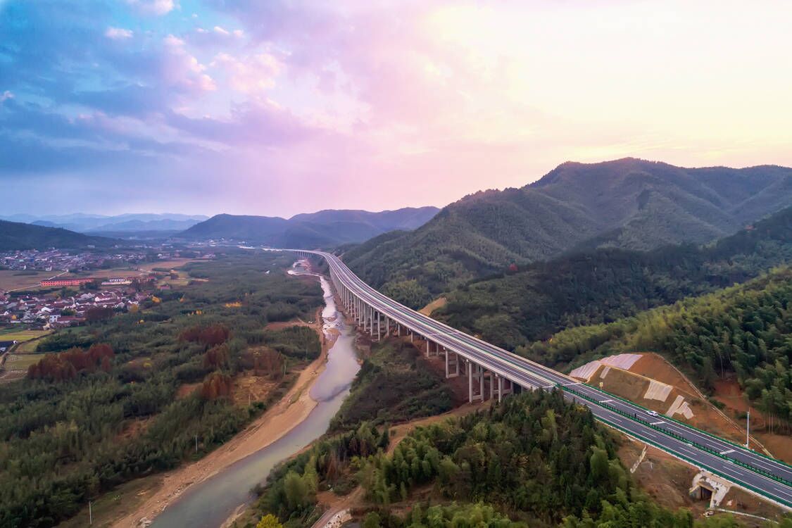桐河1号特大桥.jpg
