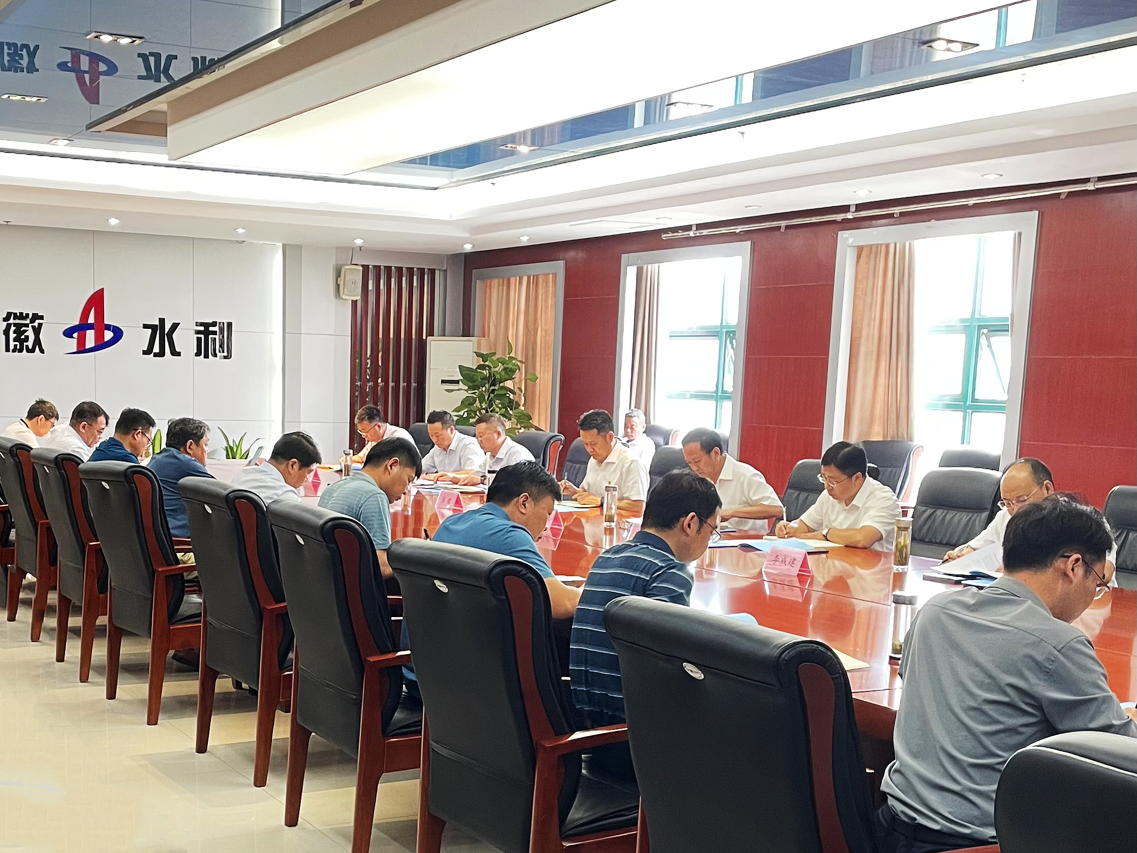 中心组.jpg
