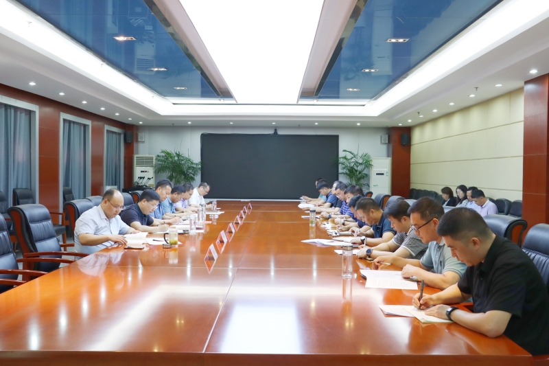 党委中心组理论扩大研讨会7.10_副本.jpg